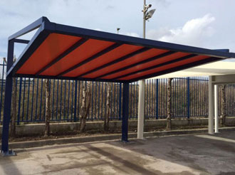 Pergola a sbalzo per copertura auto di cm 500x500